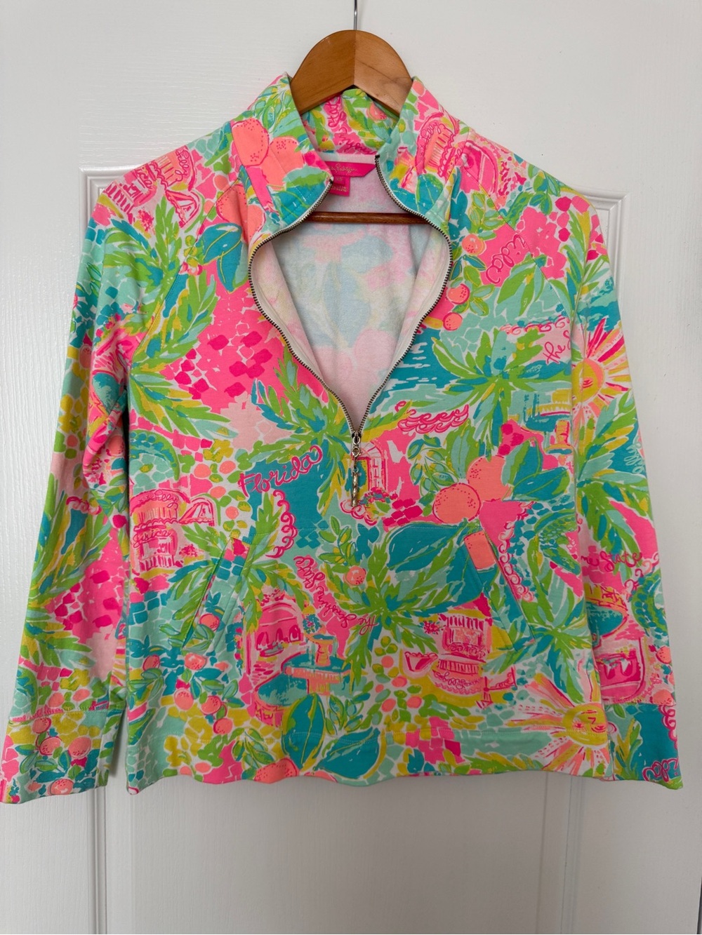 Lilly Pulitzer Multi “Lilly Loves Florida” Skipper Popover UPF 50+ – EUC ☀️🌴